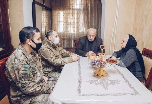 Фонд YAŞAT продолжает оказывать помощь раненым военнослужащим и семьям шехидов - ФОТО