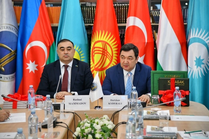 Посол Азербайджана в Казахстане награжден золотой медалью Международной Тюркской академии - ФОТО