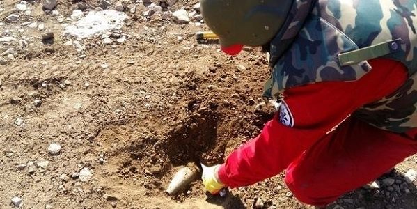 В ряде районов Азербайджана обнаружены неразорвавшиеся боеприпасы - ФОТО