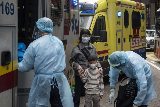 ВОЗ: Китай мог бы реагировать быстрее в первые дни пандемии