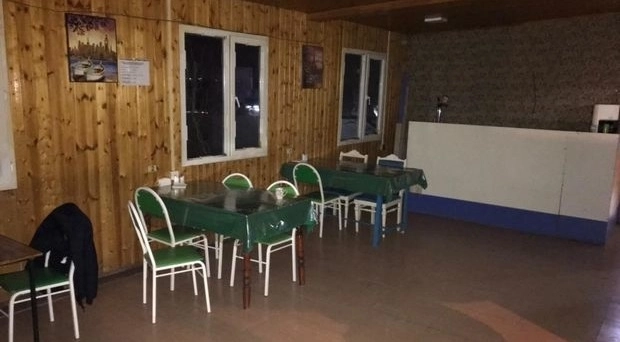 В Масазыре выявлено функционирующее в нарушение карантина кафе - ФОТО/ВИДЕО