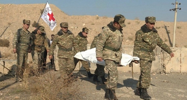 Азербайджан передал армянской стороне тела 30 солдат