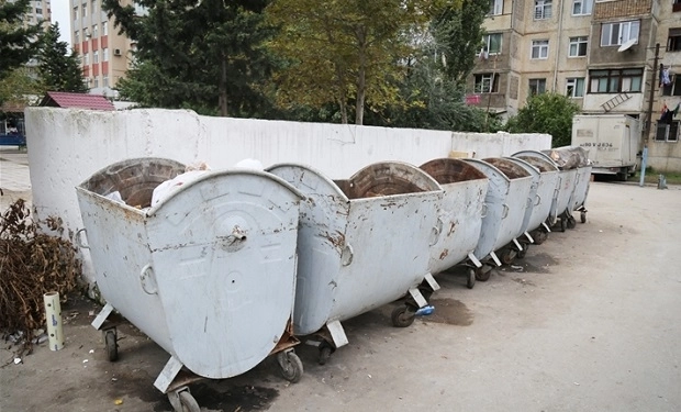 В Баку в мусорном баке обнаружен расчлененный труп женщины - ОБНОВЛЕНО