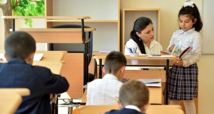 В Азербайджане открываются школы