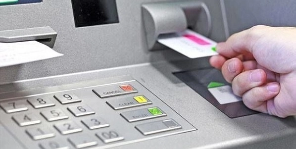 В Азербайджане задержаны подозреваемые в краже денег с банковской карты - ВИДЕО