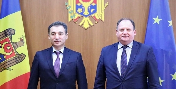 Госсекретарь Молдовы обсудил с послом Азербайджана вопросы сотрудничества - ФОТО