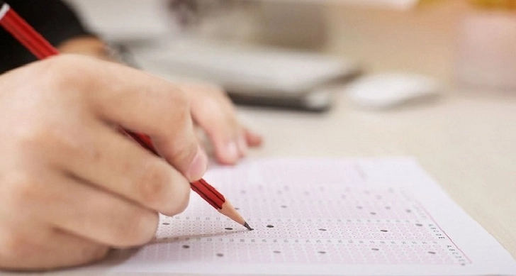 В Азербайджане будут проведены экзамены по приему на работу директоров школ
