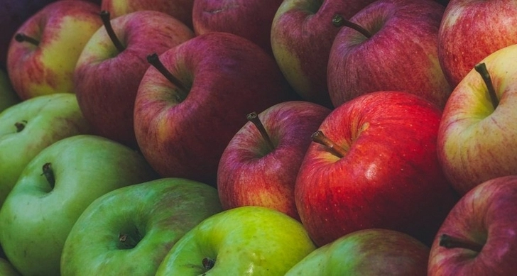 Ученые выявили неожиданный эффект от употребления яблок