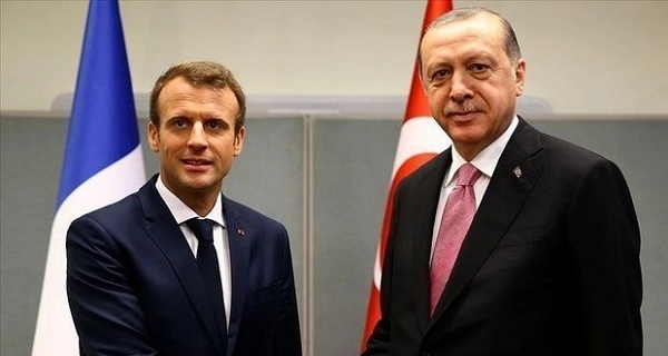 Между президентами Турции и Франции прошла встреча в формате видеоконференции - ФОТО