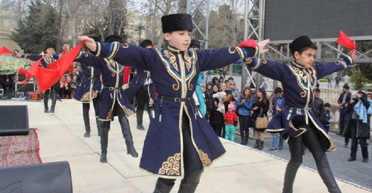 В Азербайджане отмечают «Йел чершенбеси»