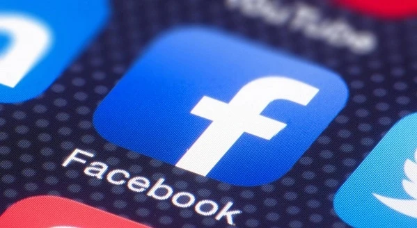 Facebook запускает облегченную версию Instagram