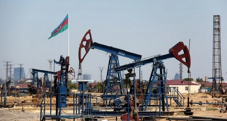 Стоимость нефти Azeri Light приблизилась к 70 долларам за баррель