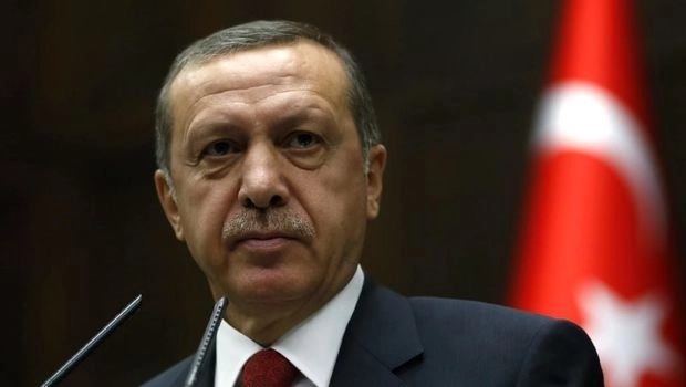 Эрдоган покинул парламент Турции после перепалки между депутатами