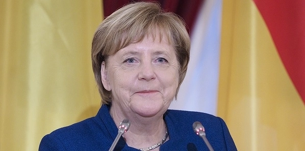 Меркель извинилась и отменила карантин через сутки после введения
