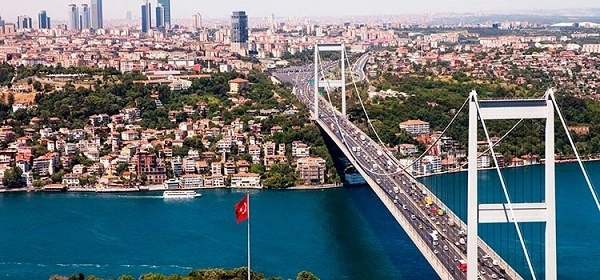 В Стамбуле гражданин Азербайджана погиб из-за неосторожного обращения с оружием