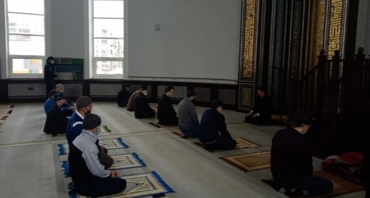 В казанской мечети почтили память жертв геноцида азербайджанцев