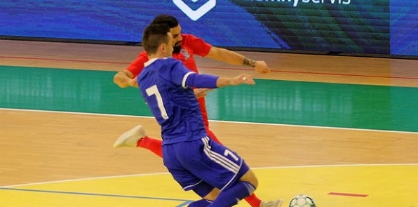 Сборная Азербайджана по футзалу лидирует в группе