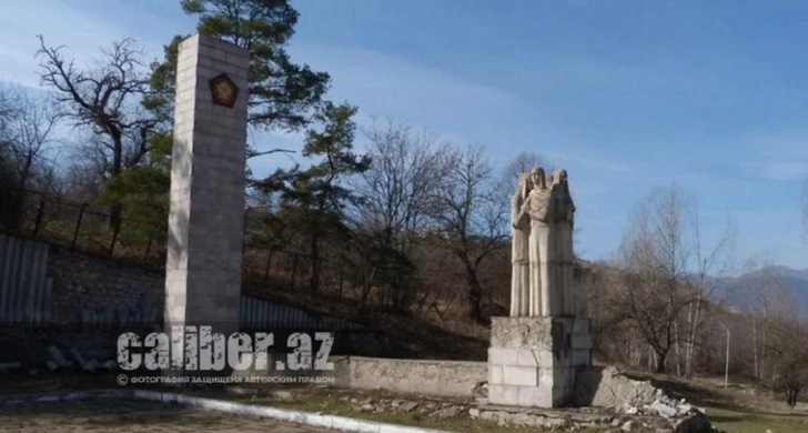 Восстанавливается разрушенный армянами в Шуше мемориальный комплекс – ФОТО/ВИДЕО