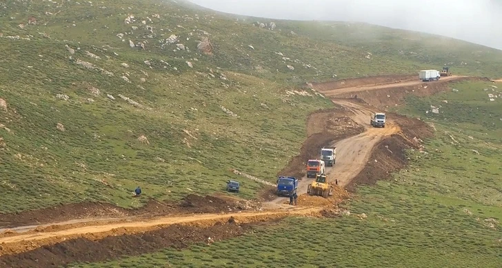 Завершено строительство 24-километрового участка новой дороги из Губы в Хыналыг