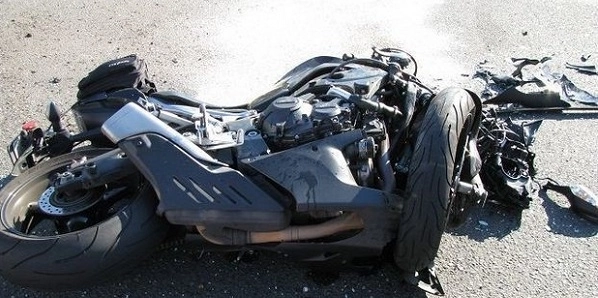 В Баку произошла авария с участием автобуса и мотоцикла