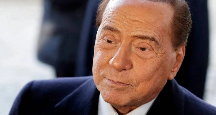 Сильвио Берлускони выписали из больницы