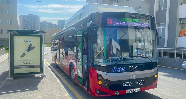 В Баку открылся новый автобусный маршрут