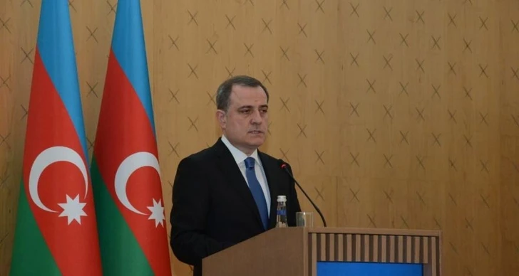 Глава МИД Азербайджана выразил соболезнования в связи с трагедией в казанской школе