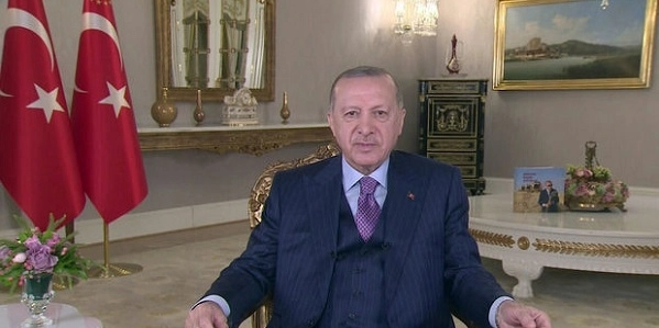Эрдоган поздравил исламский мир с праздником Рамазан - ФОТО/ВИДЕО
