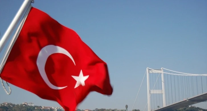 Турция ослабит ограничения по коронавирусу