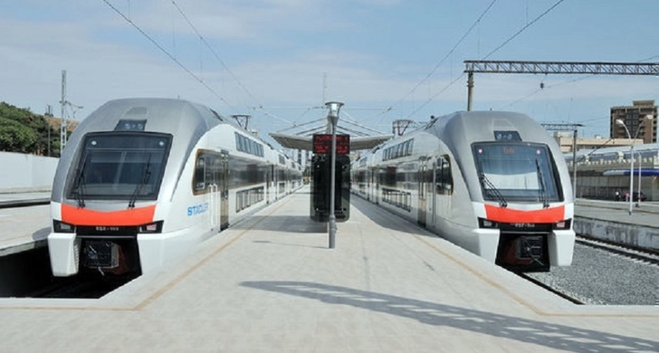 На железнодорожную линию Баку-Сумгайыт выпустят дополнительные электрички