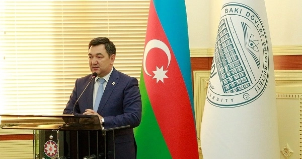 Дархан Кыдырали поздравил Ильхама Алиева с Днем Республики