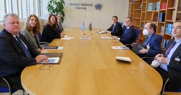 Глава МИД Азербайджана встретился с официальным лицом ООН - ФОТО