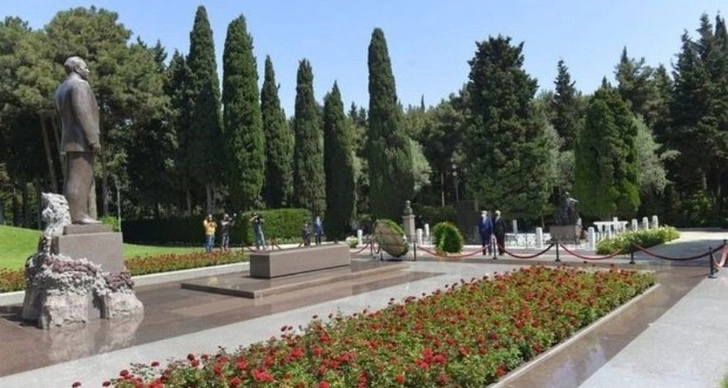 Генпрокурор Турции посетил Аллею почетного захоронения и Парк военных трофеев - ФОТО/ВИДЕО