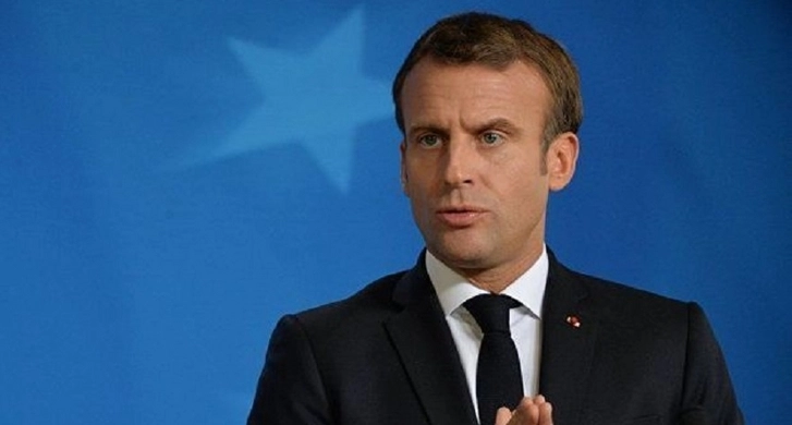 Макрон: Франция будет содействовать восстановлению мира и развитию диалога между Азербайджаном и Арменией