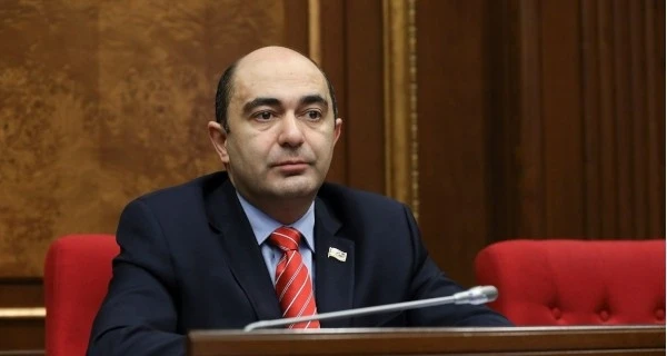 Марукян объяснил причину серии убийств и скандалов в Минздраве Армении