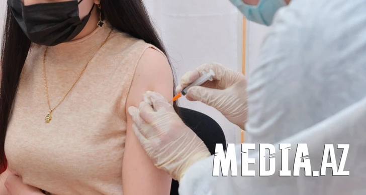 Азербайджан занимает второе место среди стран СНГ по числу вакцинированных