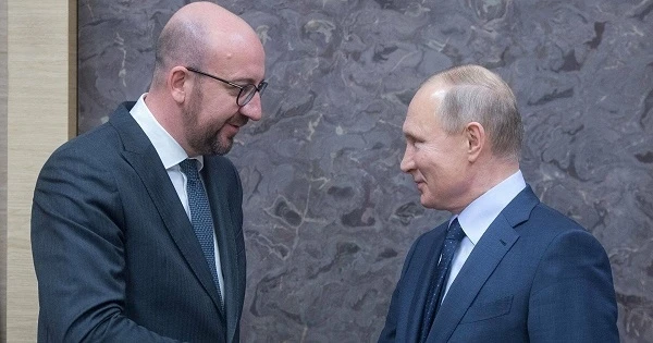 Президент России обсудил с главой Евросовета ситуацию в Карабахе