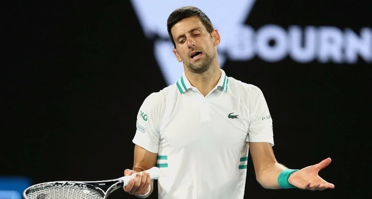 Джокович прокомментировал решение Федерера сняться с Roland Garros