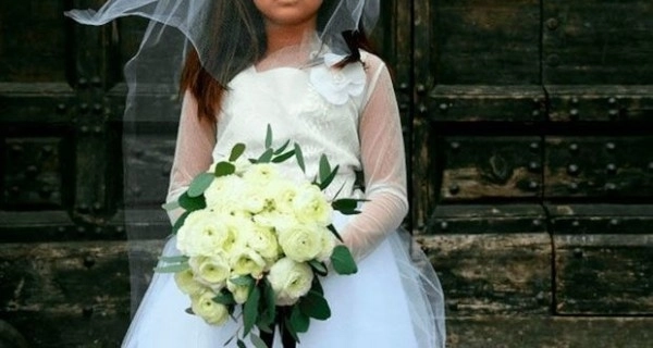 В Азербайджане восьмиклассницу выдают замуж за 38-летнего мужчину - ФОТО/ОБНОВЛЕНО