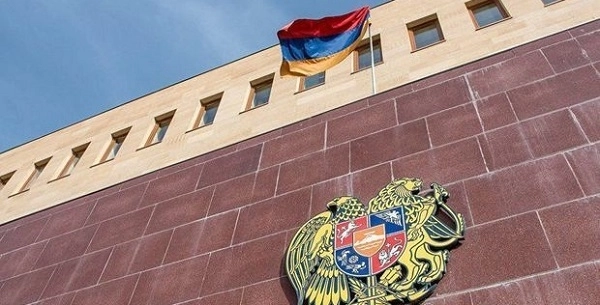 В Армении начато служебное расследование в отношении командиров двух частей