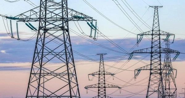 Иран начал импорт электроэнергии из Азербайджана