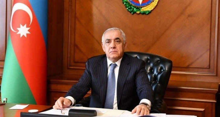 Премьер-министр Азербайджана поздравил председателя Правительства РФ с Днем России