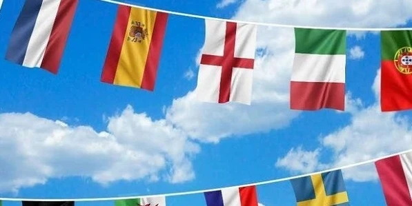 Польское телевидение перепутало флаги стран-участниц Евро-2020 - ФОТО