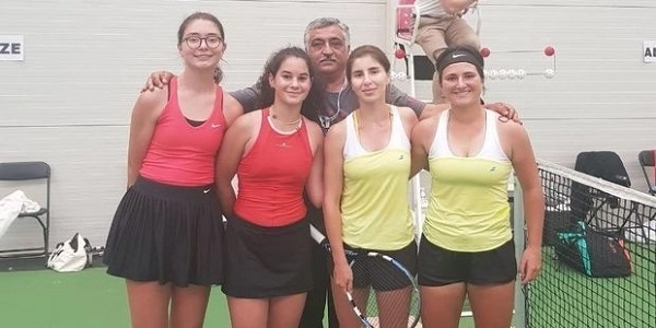 Женская сборная Азербайджана по теннису одержала вторую победу в рамках турнира Кубка мира