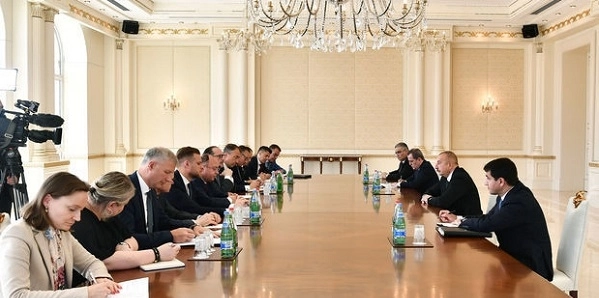 Президент Азербайджана принял глав МИД Румынии, Австрии и Литвы - ВИДЕО/ОБНОВЛЕНО