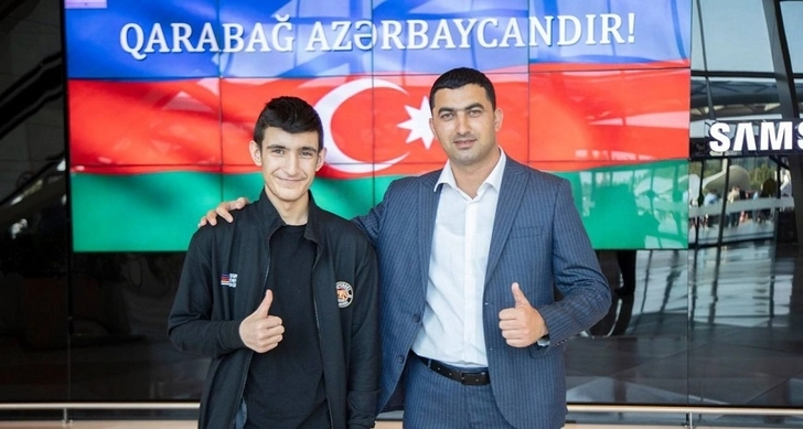 Из Турции после лечения вернулись еще четверо азербайджанских военнослужащих - ФОТО