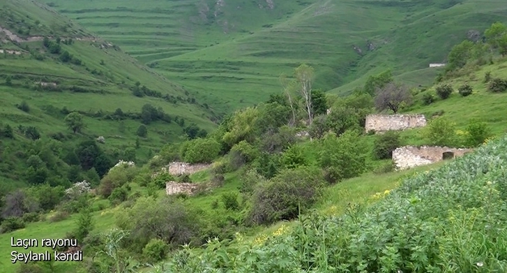 Минобороны Азербайджана показало село Шейланлы Лачынского района, освобожденного от оккупации - ВИДЕО