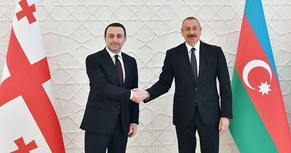 Президент Ильхам Алиев позвонил премьер-министру Грузии