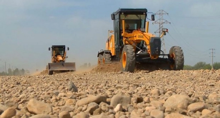 Продолжается строительство автодороги Барда-Агдам