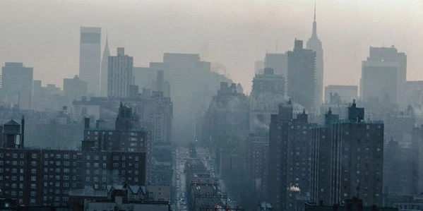 Нью-Йорк затянуло дымом из-за лесных пожаров на западе США